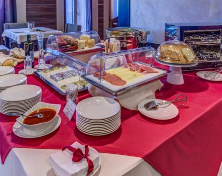 The buffet breakfast at the Best Western Plus Hotel Perla del Porto, 4 star hotel in Catanzaro Lido, lets start the day with the right energy