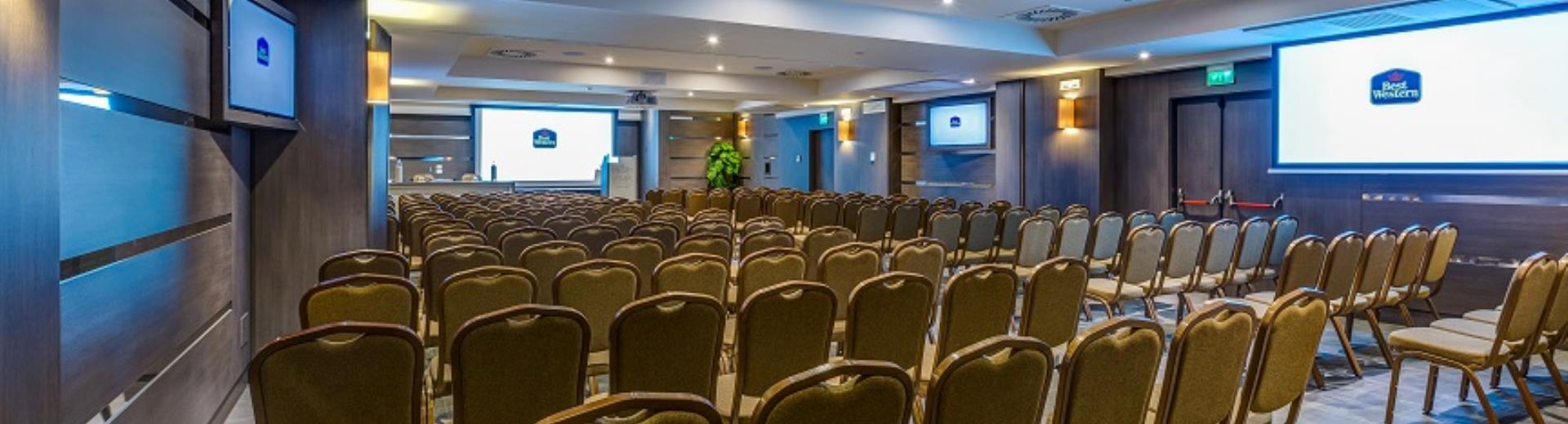 Scopri il centro congressi di Best Western Plus Hotel Perla del Porto per i tuoi meeting a Catanzaro
