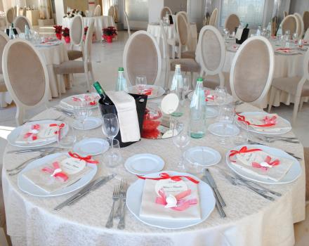 Raffinata sala banchetti per il tuo matrimonio a Catanzaro Lido - BW Plus Hotel Perla del Porto