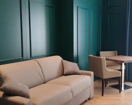 Choose the comfort of 4-star Plus Hotel booking Royal Suite: Perla del Porto in Catanzaro!