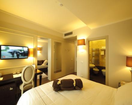 Check out the comfortable junior suites of BW Plus Hotel Perla del Porto in Catanzaro Lido